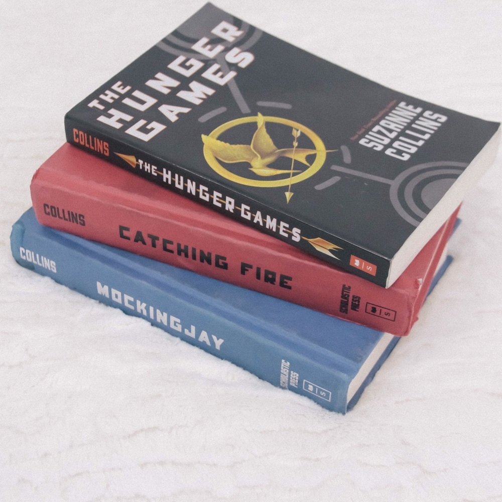 Suzanne Collins The Hunger Games Trilogy Set